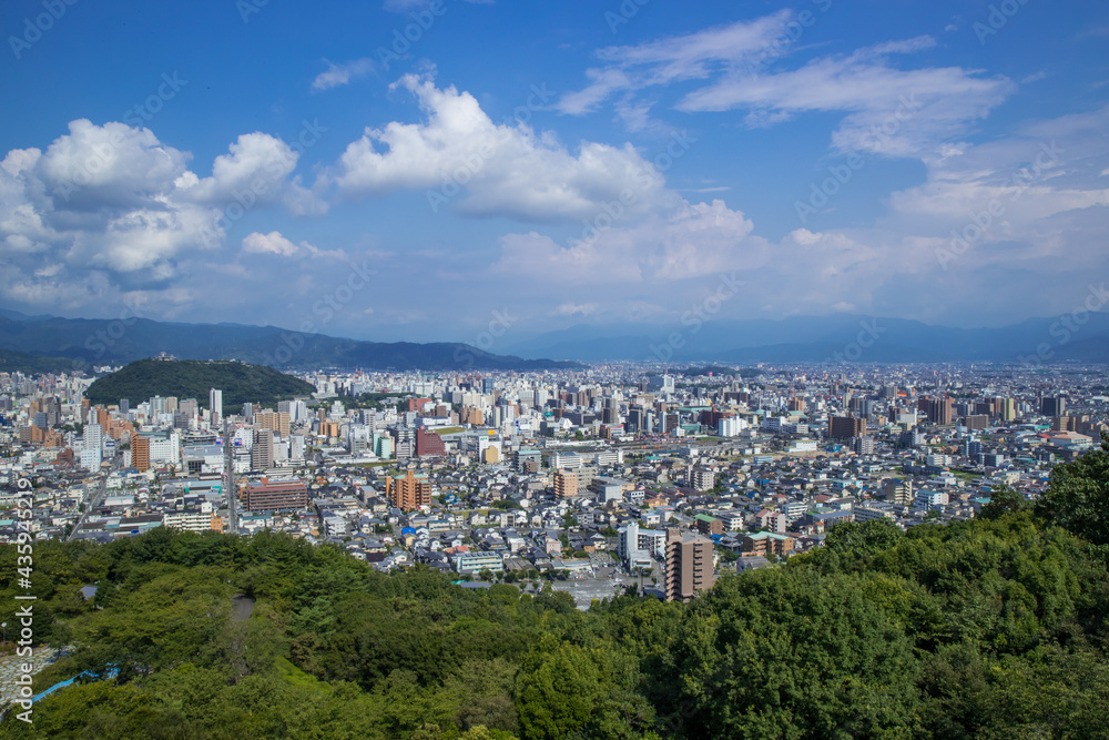 松山総合公園からの松山市の眺め