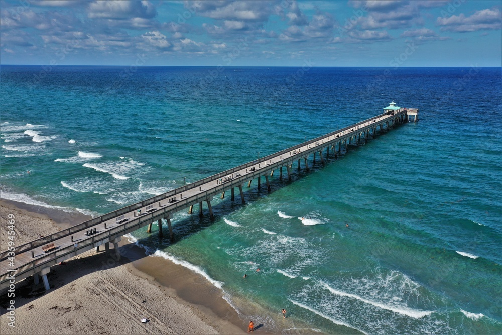 Deerfield Beach International Pier, Florida