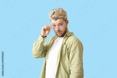 Young man wearing eyeglasse...