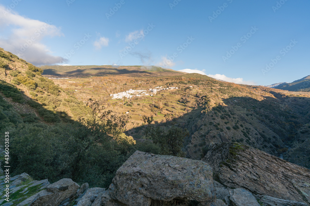 mountainous landscape in Sierra Nevada