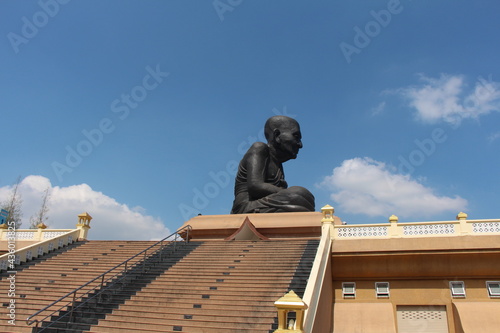 Wallpaper Mural statue in thailand Torontodigital.ca