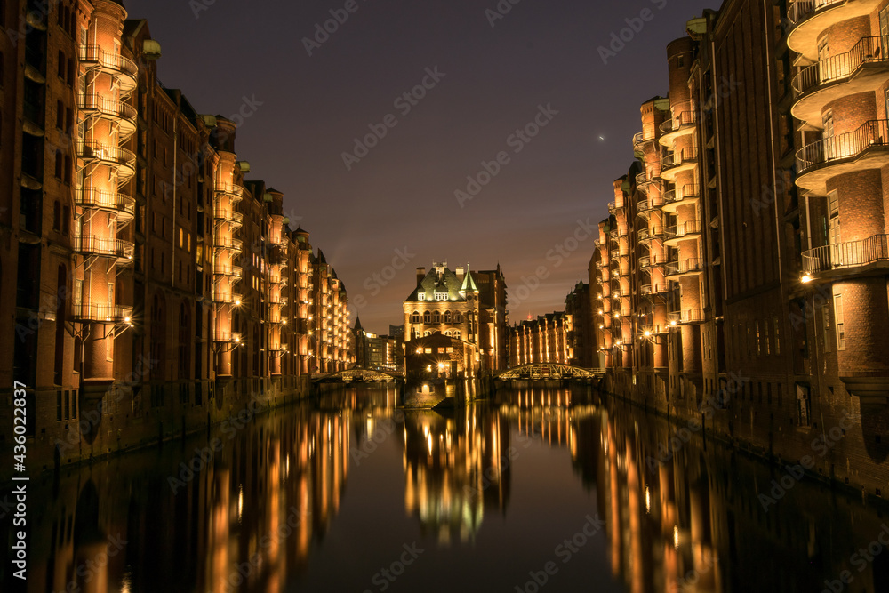 Hamburg Speicherstadt bei Nacht