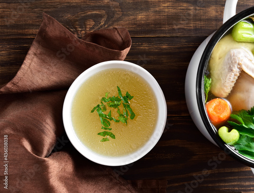 Canvas Print Chicken broth with vegetables and spices