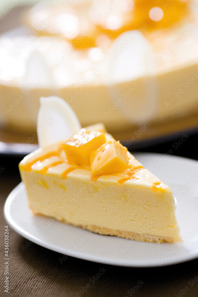 Peach cheesecake (ph. Archivio Collection) Peach cheesecake (ph. Archivio Collection)