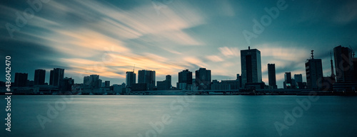 Canvas Print city skyline at sunset in Tokyo