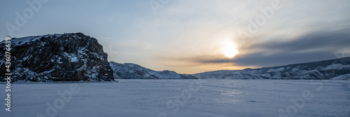 Winter sun among the Baikal rocks