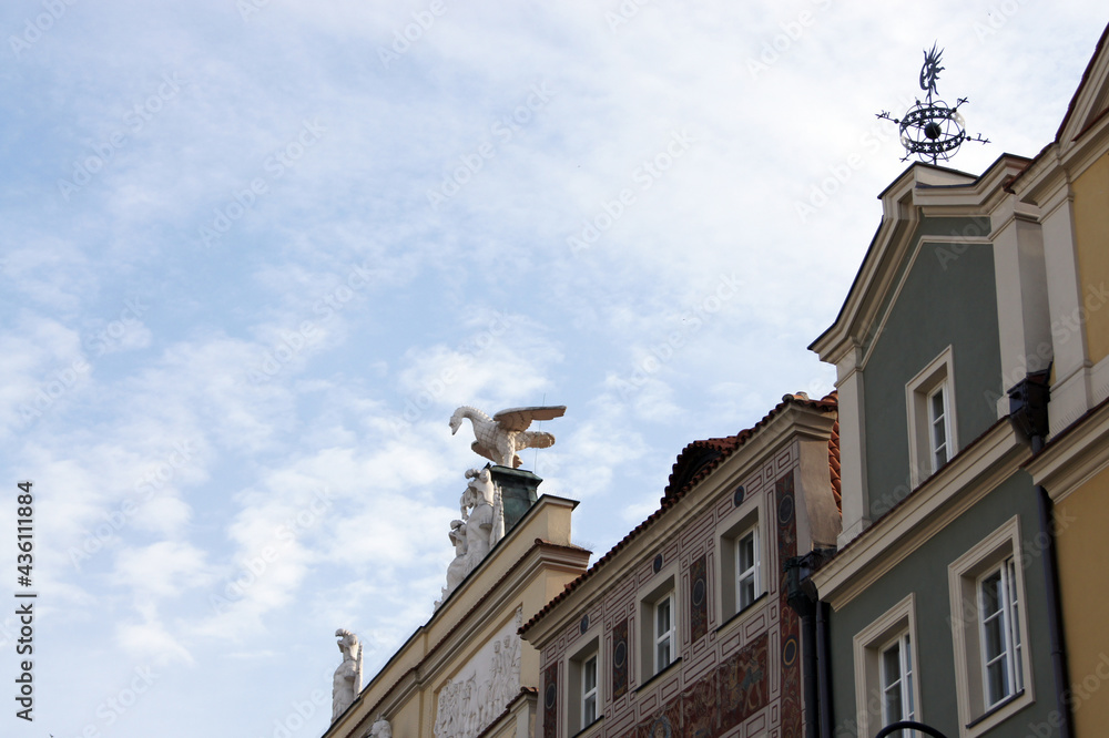 statue in the center of the city