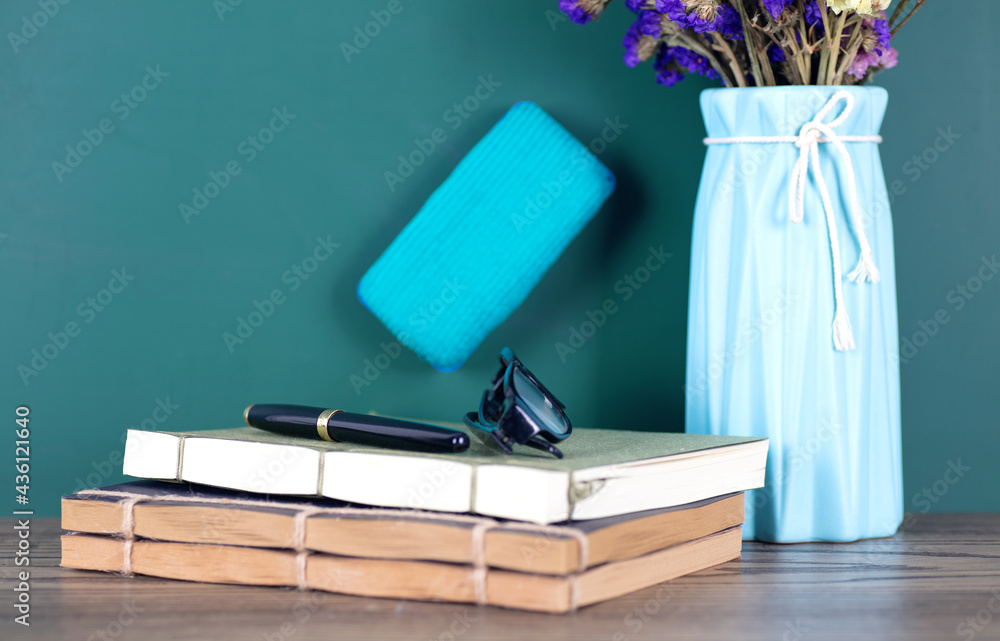 Obraz premium Cultural education