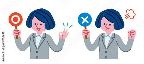 マルバツの札を持っている女性のイラスト