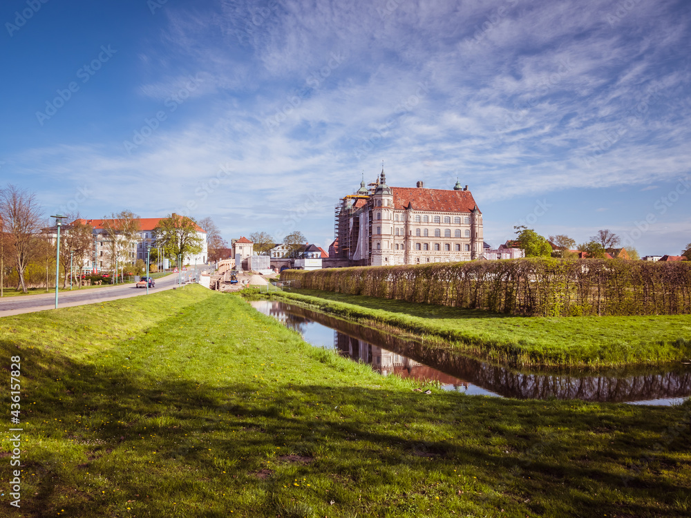 Blick auf der Schloss in Güstrow Mecklenburg-Vorpommern