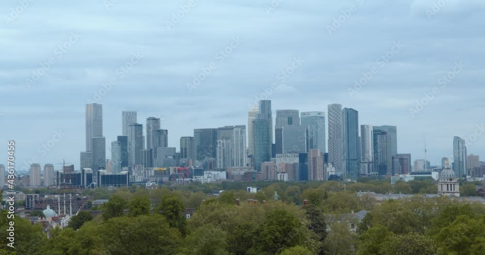Time-lapse of Canary Wharf from across the river Time-lapse of Canary Wharf from across the river