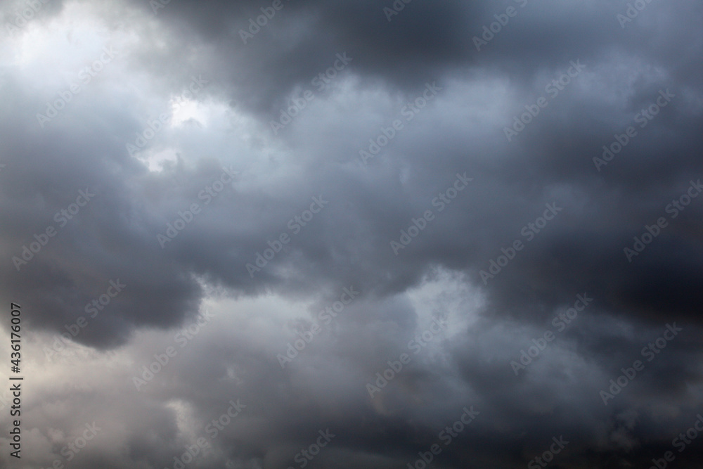 Fototapeta premium Wolken am Himmel dramatisch