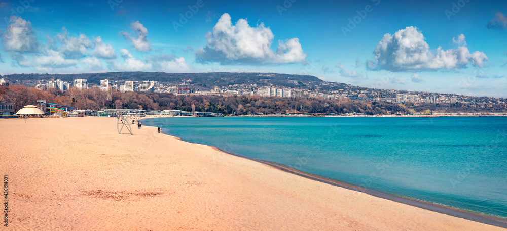 Fototapeta premium Panoramic spring seascape of Black sea. Amazing morning cityscape of Varna town. Picturesque outdoor scene of Bulgaria, Europe. Traveling concept background.