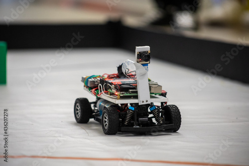 Race robot №8 photo