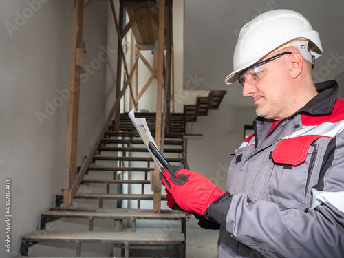 Engineer on a construction ...