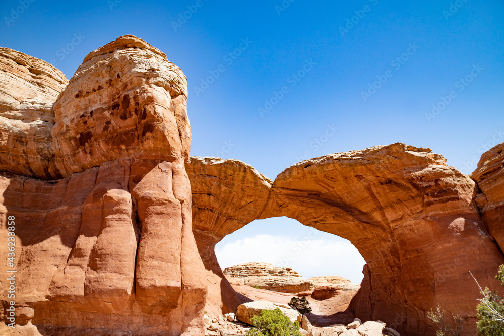 Broken Arch in Arches National Park in Moab, Utah. 