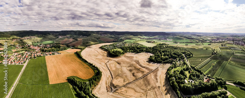 Luftaufnahme Breitenauer See abgelassen ohne Wasser photo