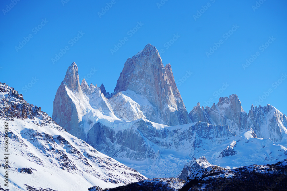 Paisaje montaña Fitz Roy Argentina espectacular vista