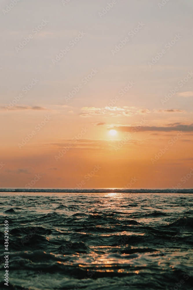 Obraz premium sunset over the sea