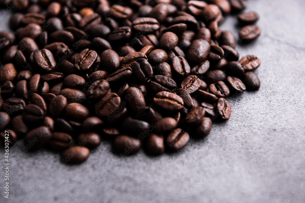 Fototapeta premium Texture of coffee beans. Coffee bean