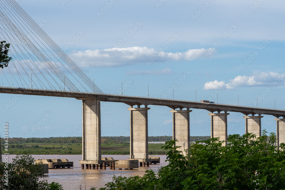 Beautiful shot of the Paseo Del Caminante bridge in Rosario, Argentina
