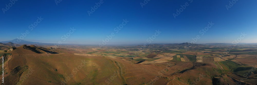 180 degree saerial photo of the wheat fields in the heart of Sicily in ...