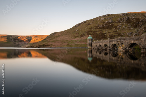 Fototapeta Naklejka Na Ścianę i Meble -  Elan valley reservoirs and dams in spring time in the welsh countryside