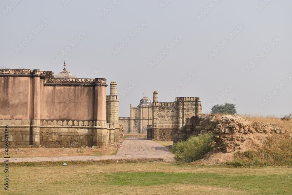 Fototapeta premium Group of old Tombs and Mosques in jhajjar district, haryana, india
