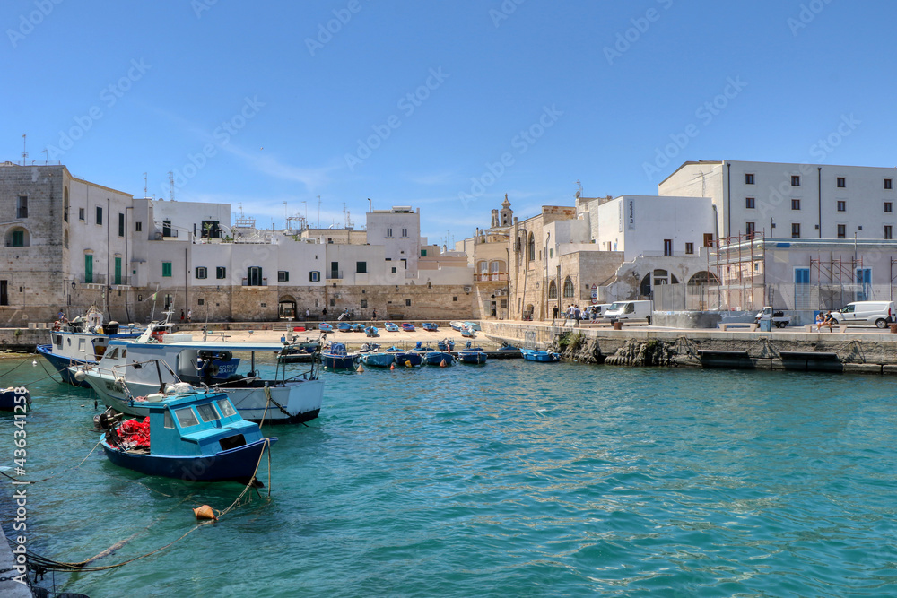 Boats moored at the Porto Antico in the old town of Monopoli, Puglia, Italy