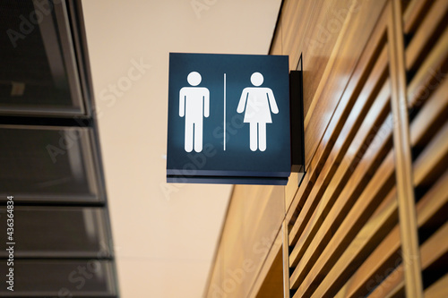 Cuadro en lienzo Public Restroom Sign