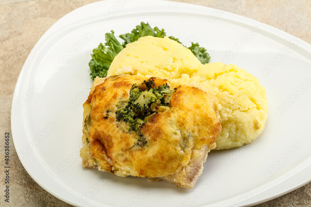 Roasted pangasius fillet with mashed potato Roasted pangasius fillet with mashed potato