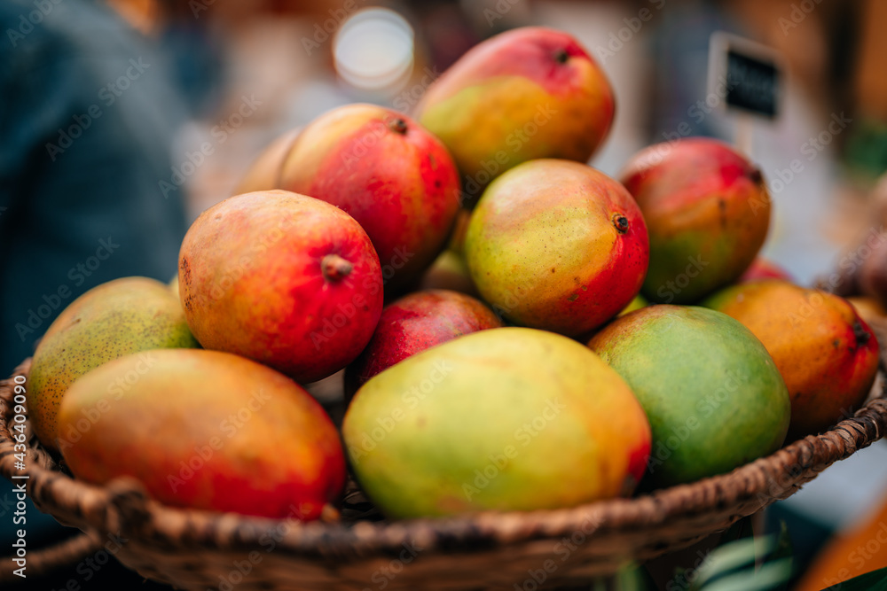 mangoes tropical fruit summer juice 