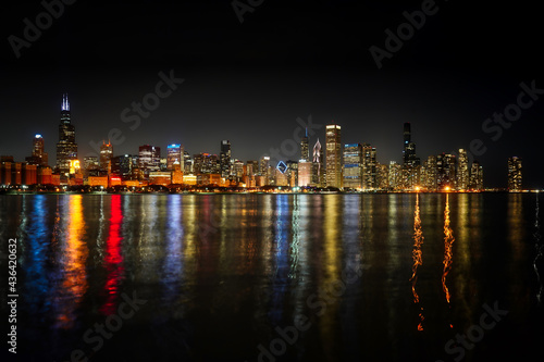 Fototapeta Naklejka Na Ścianę i Meble -  Chicago by night long exposure 61 MP, Sony A7R IV, 