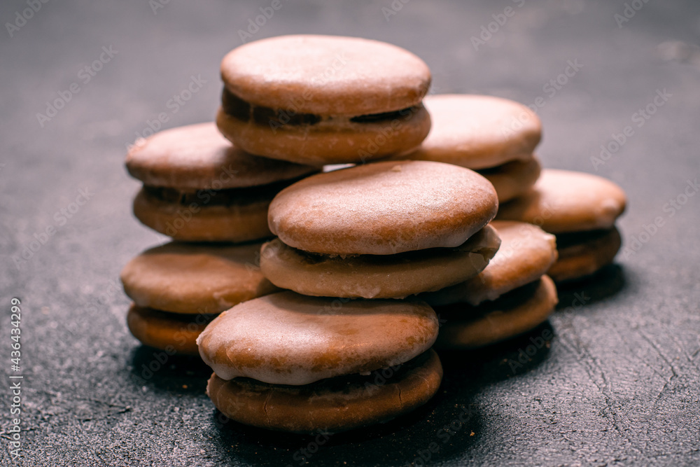Cordobes alfajor of dulce de leche and Argentine sugar Cordobes alfajor of dulce de leche and Argentine sugar