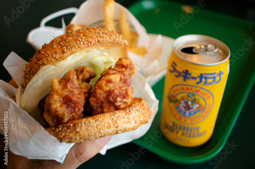 ラッキーピエロ