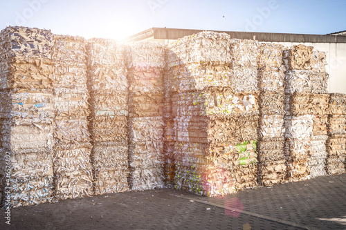 Bales of cardboard and box board with strapping wire ties