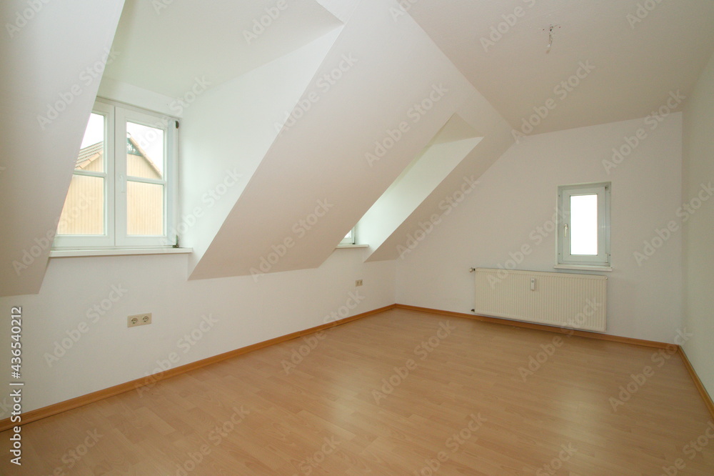 Saniertes Dachgeschoss Saniertes Dachgeschoss