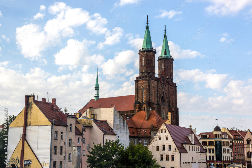Fototapeta premium View of the church and houses in the center of Wroclaw