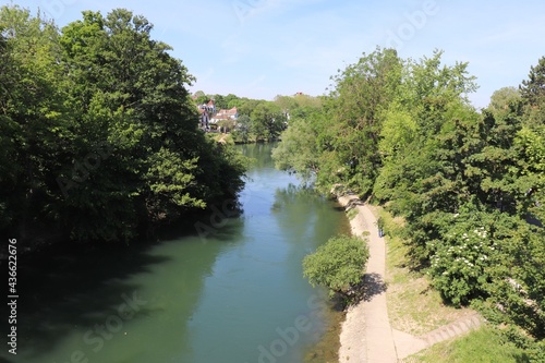 La rivière Marne et ses rives à Champigny sur Marne, ville de Champigny sur Marne, département du Val de Marne, Ile de France, France