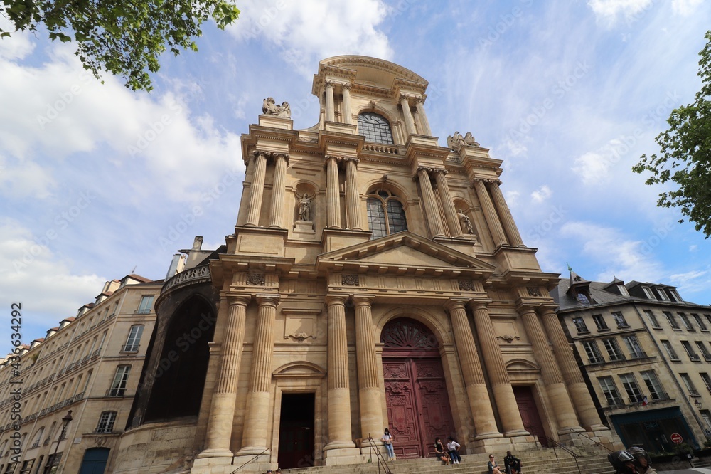 L'église catholique Saint Gervais Saint Protais, construite au 15ème siècle, ville de Paris, France