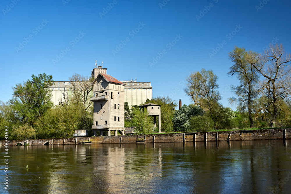 Ruins of the old granary and port on the Warta River
