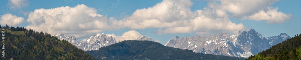Wilder Kaiser mit Wolken Panorama Wilder Kaiser mit Wolken Panorama