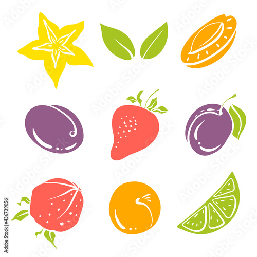Fototapeta Naklejka Na Ścianę i Meble -  Strawberry, lime, plum, apricot, star fruit. Whole and slices. Colorful paper cut collection of fruits and berries isolated on white background. Doodle hand drawn fruits. Vector illustration