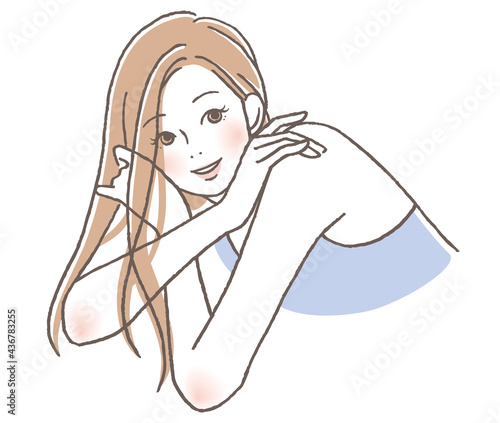 腕を組む女性