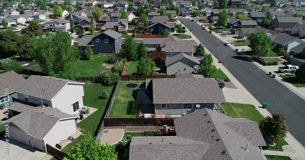 Amazing neighborhood with neatly kept lawns and grass getting ready for trash day. Amazing neighborhood with neatly kept lawns and grass getting ready for trash day.