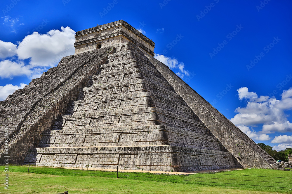mexico pyramids mayan ancient city, landscape pre-columbian america chicenica maya