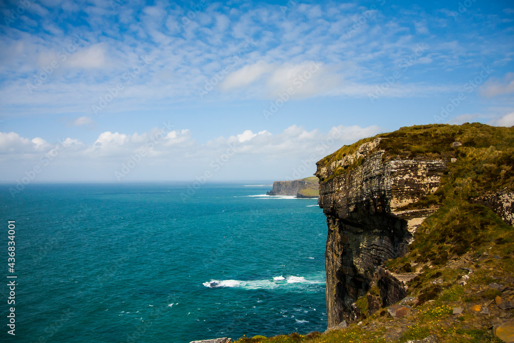 Fototapeta premium Spring landscape in Cliffs of Moher (Aillte An Mhothair), Ireland