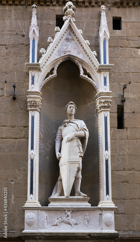 Canvas Print Statue of St. George, the sculptor Donatello