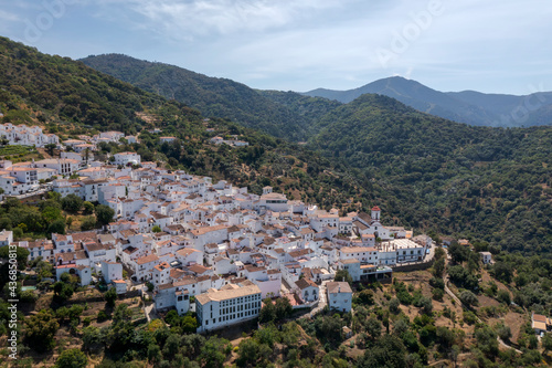 Municipio de Genalguacil en la comarca del valle del Genal, Andalucía photo