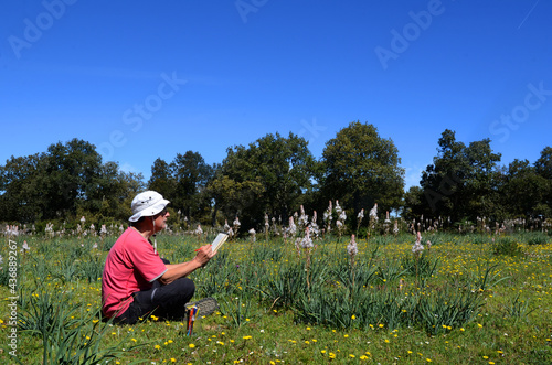 A naturalist draws white as...